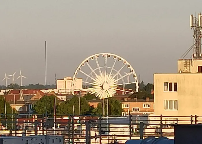 Centrum/starowka アパート